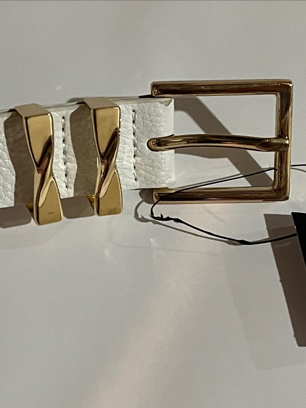 White House Black Market Belt with Gold Metal - Picture 4 of 5